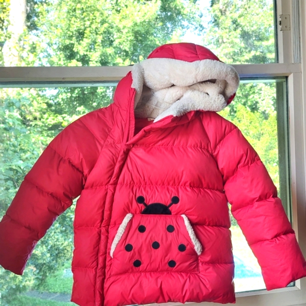 Cozy Red Kids Puffer Jacket with Ladybug Design